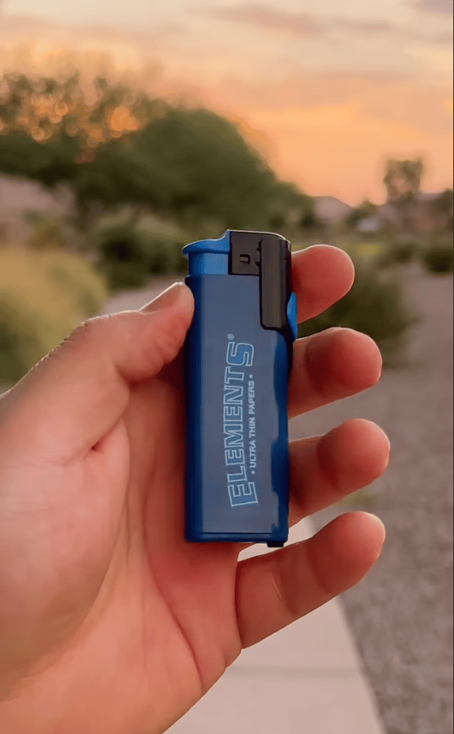 Elements Phoenix Lighter